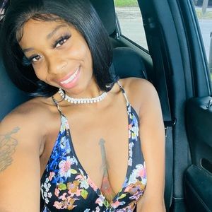 Meet your Posher, Imani